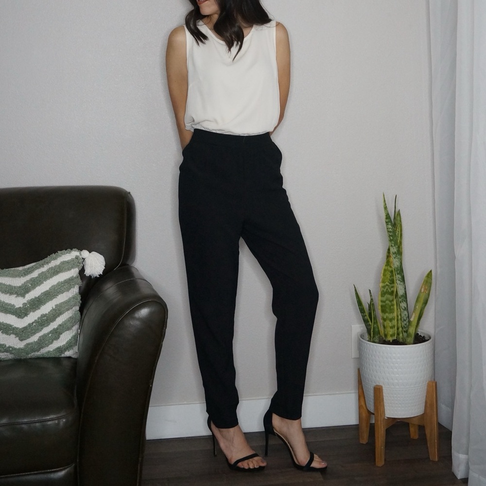 Black & Ivory Sleeveless Jumpsuit Open Back Sz L - Picture 2 of 10